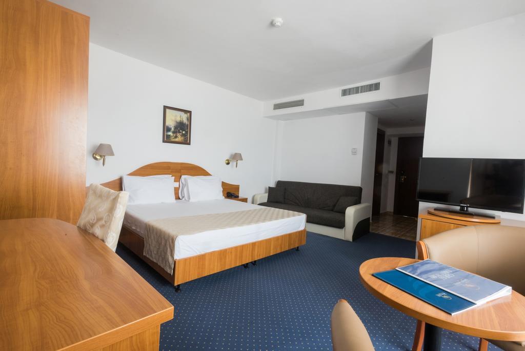 Savoy Hotel Mamaia Exterior photo