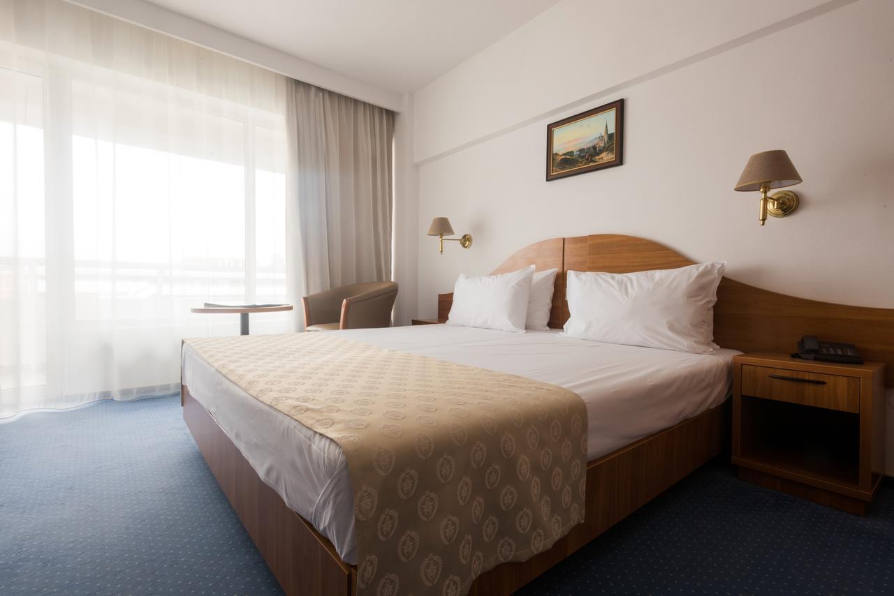 Savoy Hotel Mamaia Exterior photo